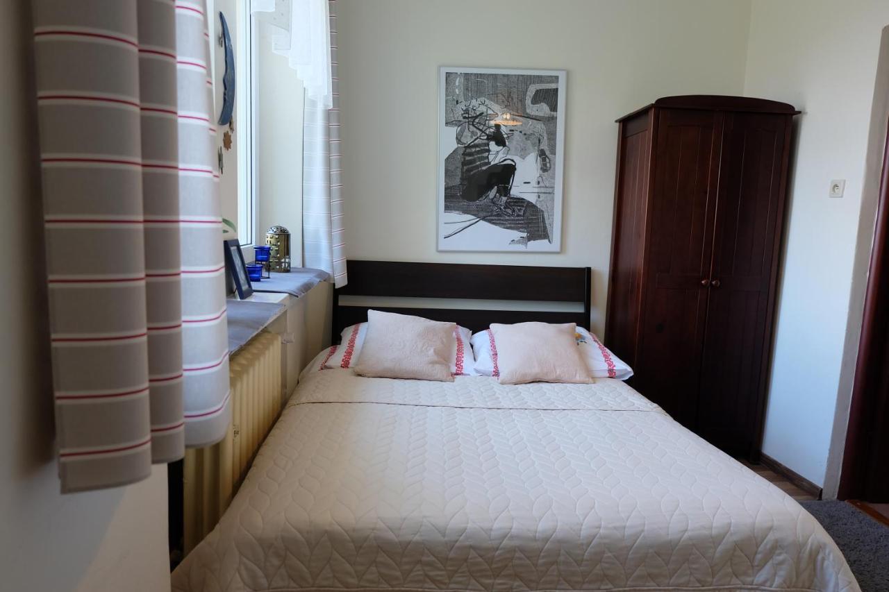Willa Pod Aniolem - Pokoje Goscinne & Apartamenty Z Widokiem Na Gory Szczyrk Exterior foto
