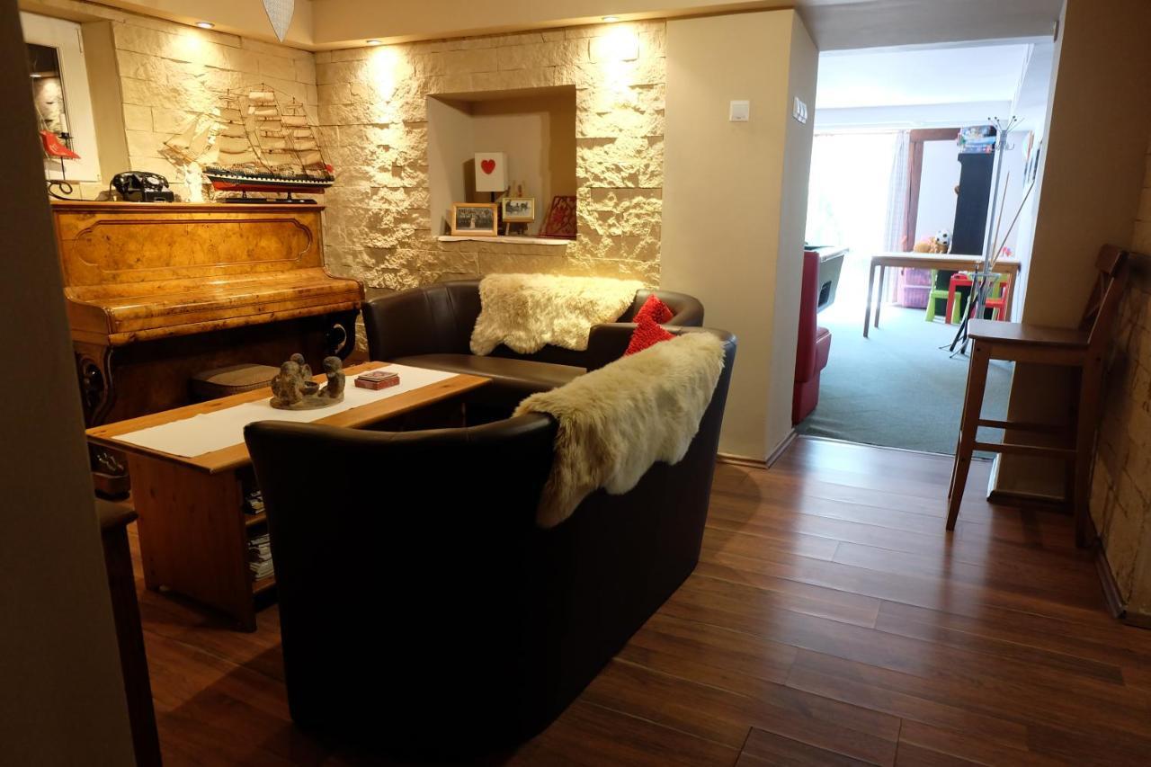 Willa Pod Aniolem - Pokoje Goscinne & Apartamenty Z Widokiem Na Gory Szczyrk Exterior foto